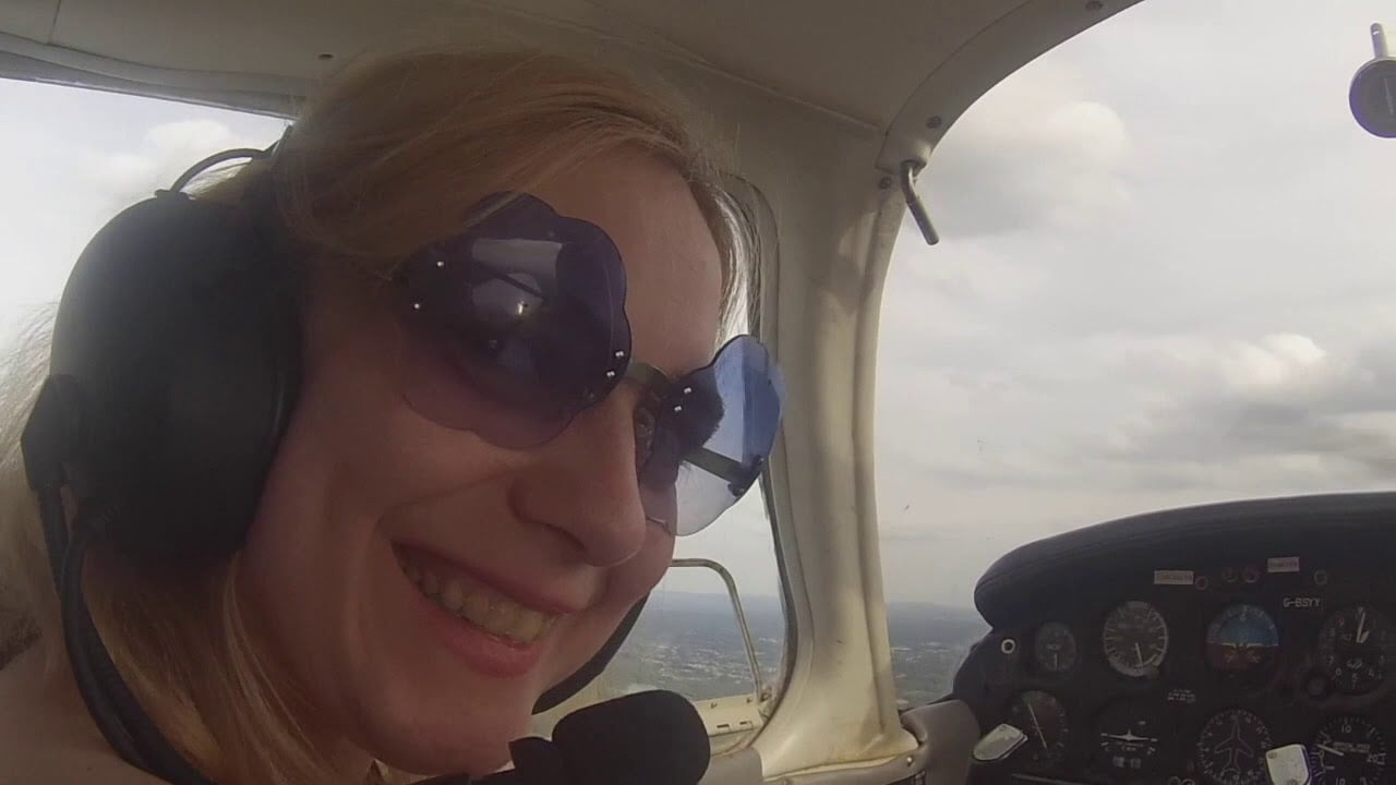 Steph goes flying with Aerobility